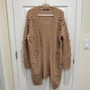 Doe & Rae Textured Tan/Pink Cardigan